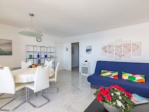 Meubles, Table, Cadre, Bâtiment, Design Intérieur, Maison, Salon, Porte, Sol, Sol