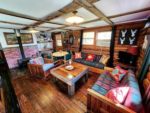 The living area is perfect for family and friend gatherings.