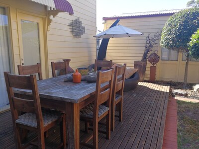 Gowrie Guest House - Where hospitality meets the sea!