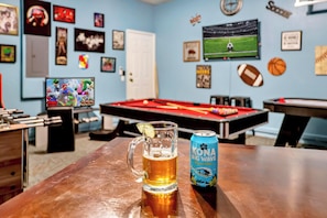 Spielezimmer