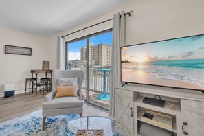 South facing unit across to the beach