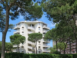 Propriété, Maison, Zone Résidentielle, Bâtiment, Architecture, Domicile, Immobilier, Condominium, Appartement, Arbre