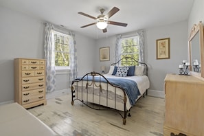 Queen Bedroom 1