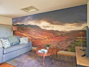 Relaxing cinema area on the gallery | Midcraigs, Glencraigs, near Campbeltown