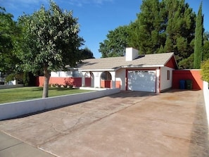 Driveway room to park all your toys.