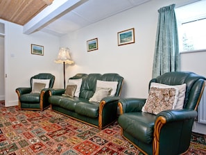 Comfortable seating within living area | Chinkwell - Wooder Manor, Widecombe-in-the-Moor, near Bovey Tracey