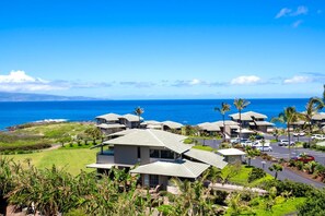 Molokai-At-Montage-Kapalua-Bay