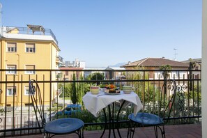 The balcony for a nice aperitif