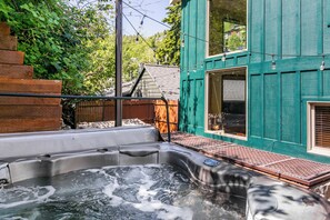 Take a dip in the hot tub after a long ski day!