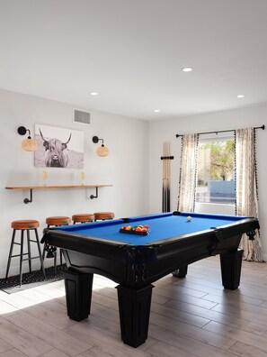 Spielezimmer