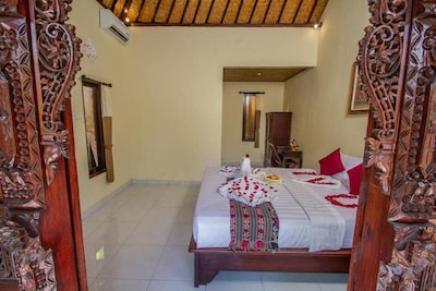 Authentic Room with Amazing Jungle View in Ubud