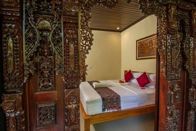 Authentic Room with Amazing Jungle View in Ubud