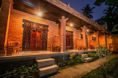 Authentic Room with Amazing Jungle View in Ubud