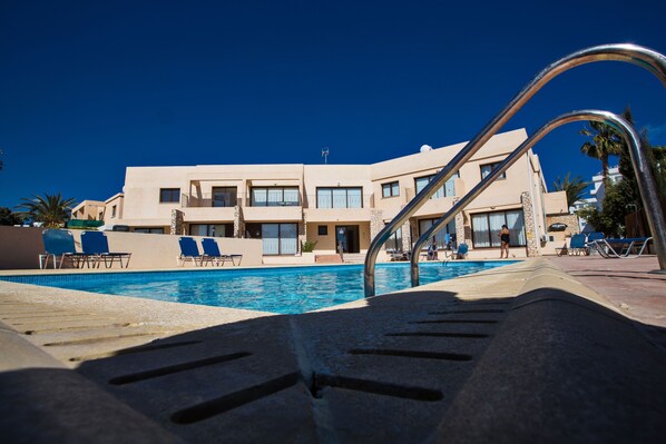 Apartment Anna. 2BDR in Ayia Napa, Close to Nissi Avenue and the Beaches