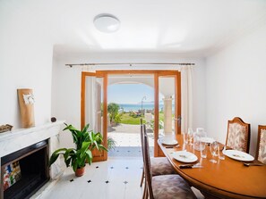 Zimmer, Eigentum, Gebäude, Interior Design, Haus, Möbel, Grundeigentum, Tabelle, Die Architektur, Zuhause