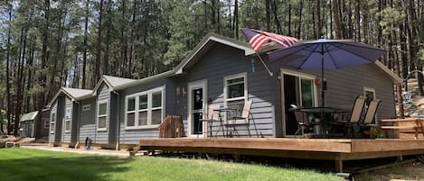 Peace & Privacy amongst the towering pines! 