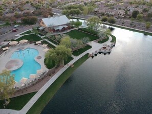 Expansive recreational areas with trails, lakes, parks, pools and sport courts!