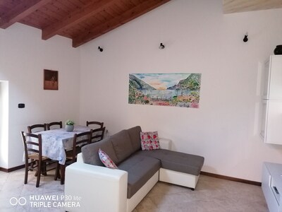 Romantic attic apartment in the historic center of Riva del Garda