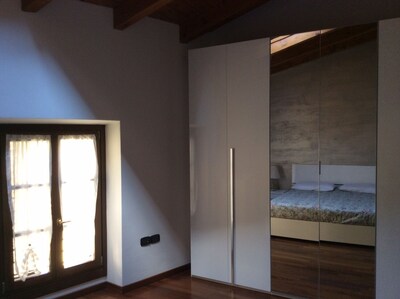 Romantic attic apartment in the historic center of Riva del Garda