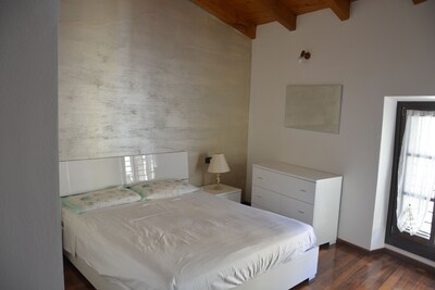 Romantic attic apartment in the historic center of Riva del Garda