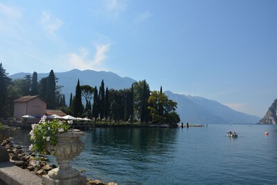 Romantic attic apartment in the historic center of Riva del Garda