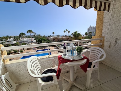 Borinquen 2 only 280 meters to the beach, balcony with sea view, heated pool, wifi