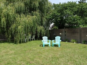 Plante, Communauté Des Plantes, Paysage Naturel, Arbre, Lot Terre, Herbe, Suppression Des Plantes Ligneuses, Ciel, Chaise, Paysage