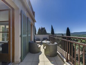 Propriété, Immobilier, Bâtiment, Maison, Domicile, Pièce, Architecture, Appartement, Biens, Balcon