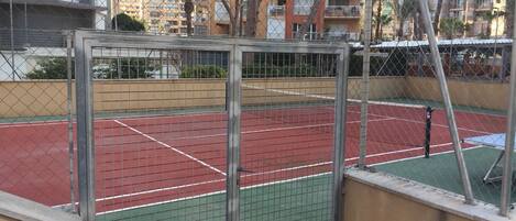 Sport court