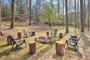 Backyard | Fire Pit
