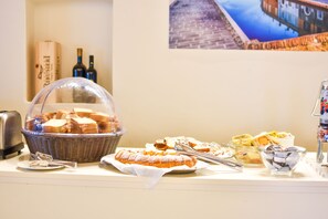Frühstücksbuffet