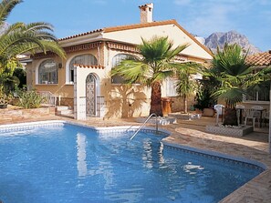 L'Eau, Plante, Ciel, Jour, Propriété, Bâtiment, Bleu Azur, Arbre, Nuage, Arecales