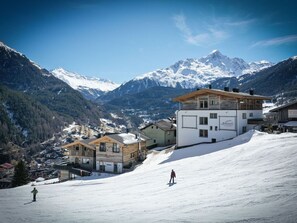 Sky, Cloud, Mountain, Snow, Building, Nature, Window, Slope, House, World