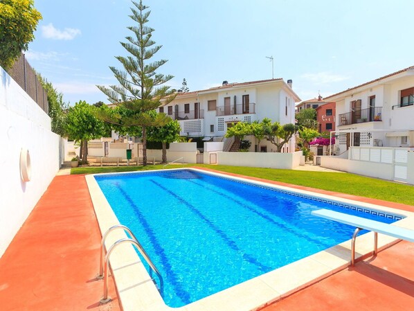 Schwimmbad, Eigentum, Gebäude, Freizeit, Grundeigentum, Haus, Freizeitzentrum, Wohnung, Resort, Villa