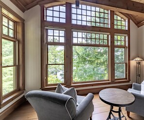 Living Room Window Seating