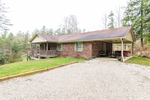 While not fully handicap accessible, the main floor offers easy access with minimal stairs and wide spaces to get around. With large rooms and 3 separate outdoor seating options, your crew will feel like they can spread out and find seclusion.