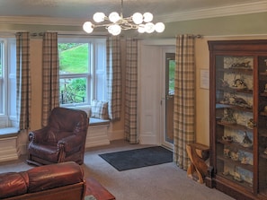 Living room | Squirrel’s Retreat - Seat Howe Retreats, Thornthwaite, near Keswick