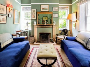 Living room | Henge Estate, Shrewton, near Salisbury
