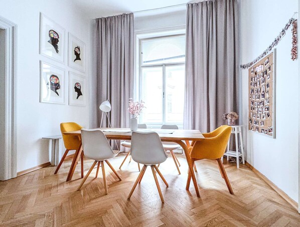 Living room with dining table