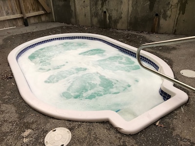Silver Rock Condos | Hot Tub | Steam Room | Indoor Pool | Cleaning Protocols