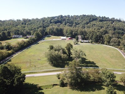 Mountain Views, Fire Pit, Minutes From Downtown Asheville