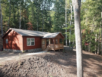 Mountain Views, Fire Pit, Minutes From Downtown Asheville