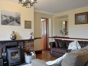 Living room | Carter’s Rest - Llwyn Ffynnon, Y Ffôr, near Pwllheli