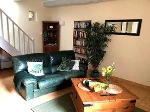 Adele's spacious lounge