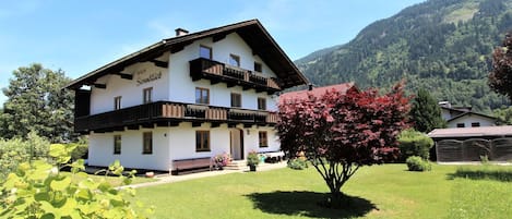 Maison, Propriété, Domicile, Paysage Naturel, Ferme, Arbre, Immobilier, Chalet, Village De Montagne, Bâtiment