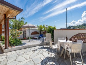 Eigentum, Grundeigentum, Gebäude, Haus, Terrasse, Zuhause, Estate, Urlaub, Hinterhof, Wohngebiet