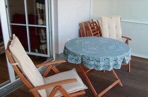 Großer West-Balkon