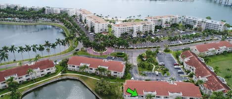 Quiet spot surrounded by water. The Famous  Don CeSar & St. Pete Beach in reach.