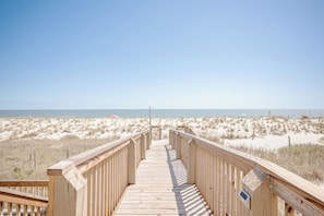 Walkway / Beach Access