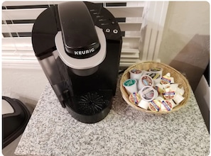 Kaffee und/oder Kaffeemaschine
